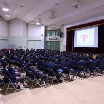性教育講演会（中二）